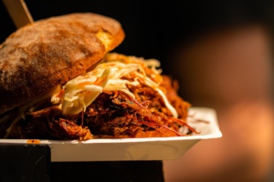 Symbolfoto Street Food Fast